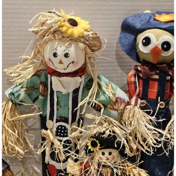Adorable Lot of 7 Fall Harvest Scarecrow Decorations w/Broom - 6" to 20" - Picture 5 of 9